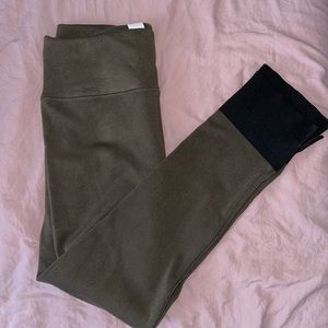 Fabletics High-Waisted seamless leggings